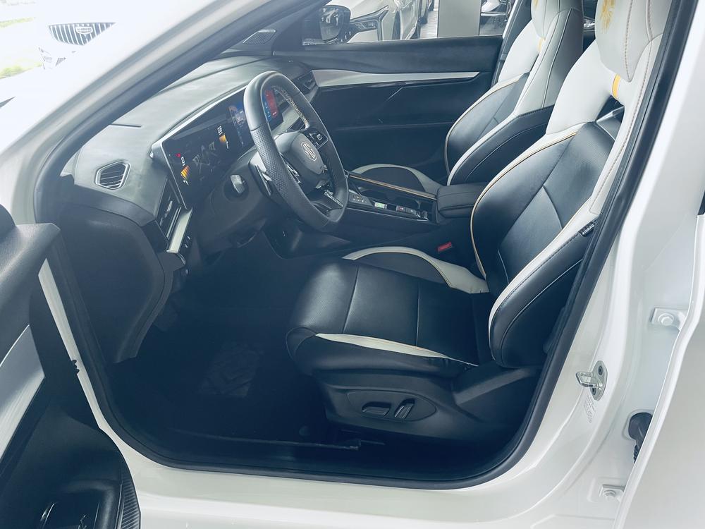 MG 5 Scorpio 2022 #8 MG 5 Scorpio 2022 صورة سيارة #8
