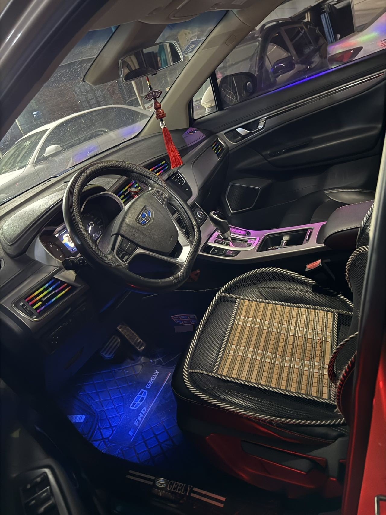 GEELY Emgrand GS 2018 car image #3