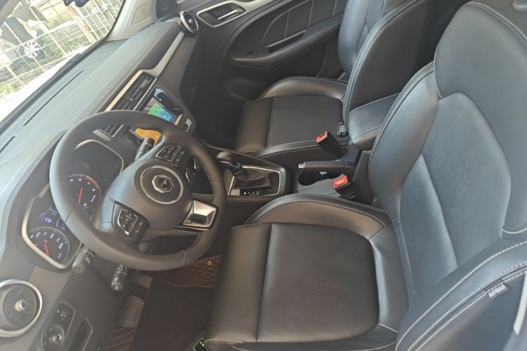 MG ZS 2018 #15 MG ZS 2018 car image #15