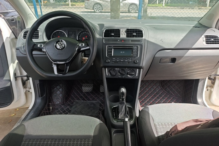Volkswagen Polo 2016 #10 Volkswagen Polo 2016 car image #10