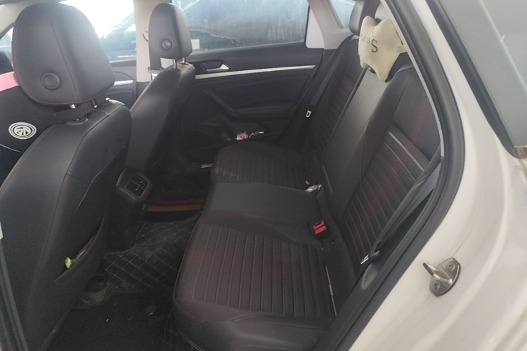 Volkswagen Lavida 2024 imagen de coche #17