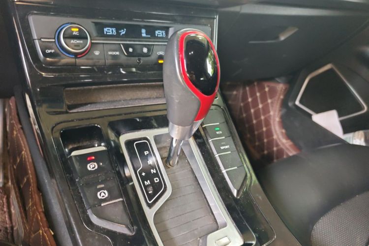 GEELY Emgrand GS 2020 car image #14