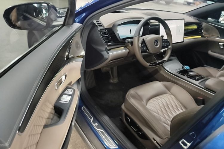 BYD Han 2023 #16 BYD Han 2023 car image #16