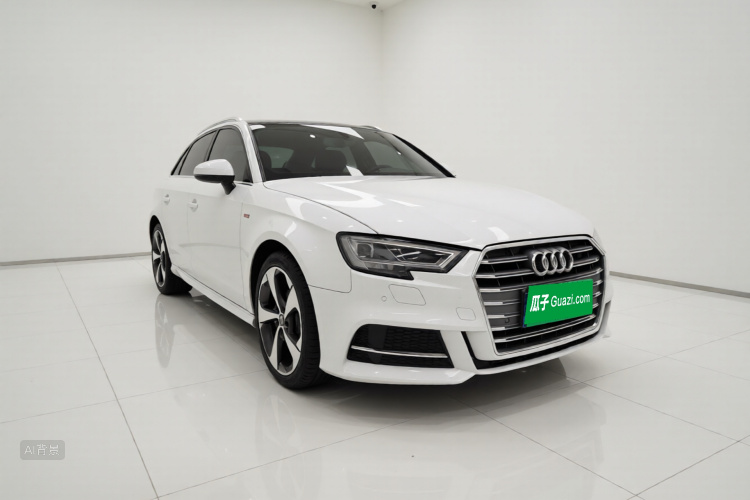Audi A3 2019 immagine di auto #4