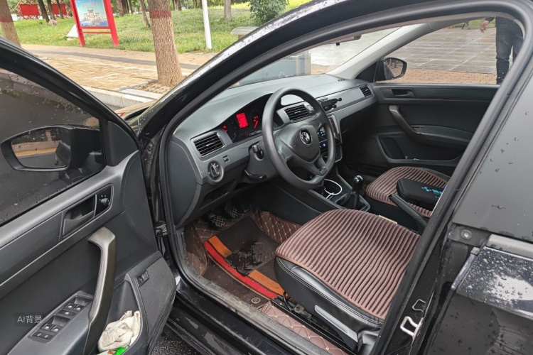 Volkswagen Santana 2018 car image #18