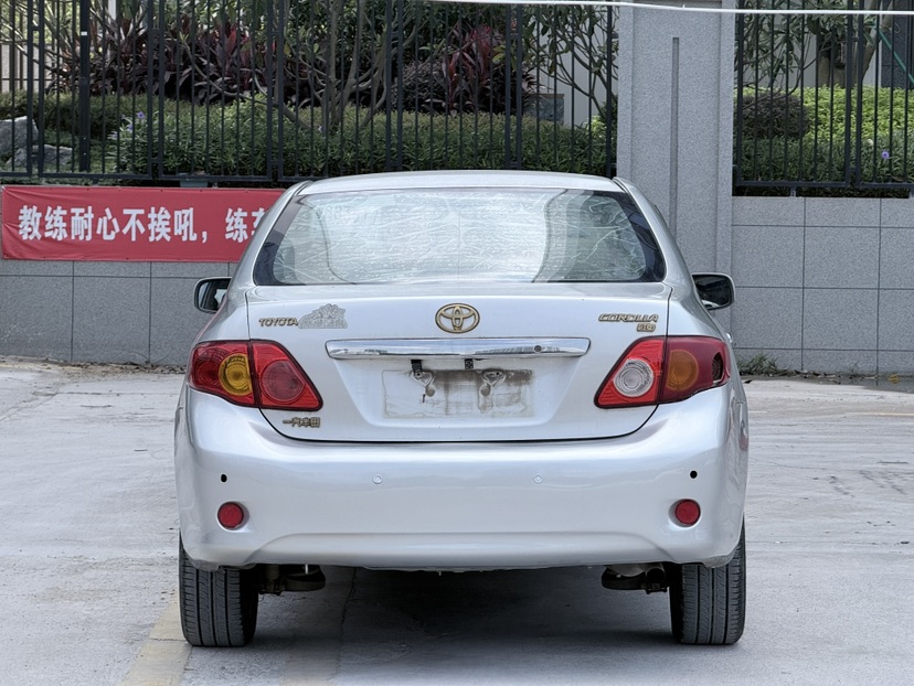 Toyota Corolla 2008 immagine di auto #8