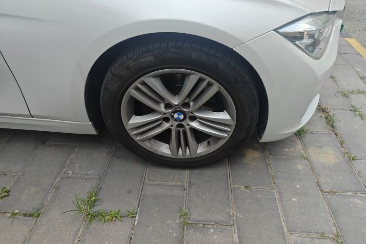 BMW 3 Series 2016 car image #6