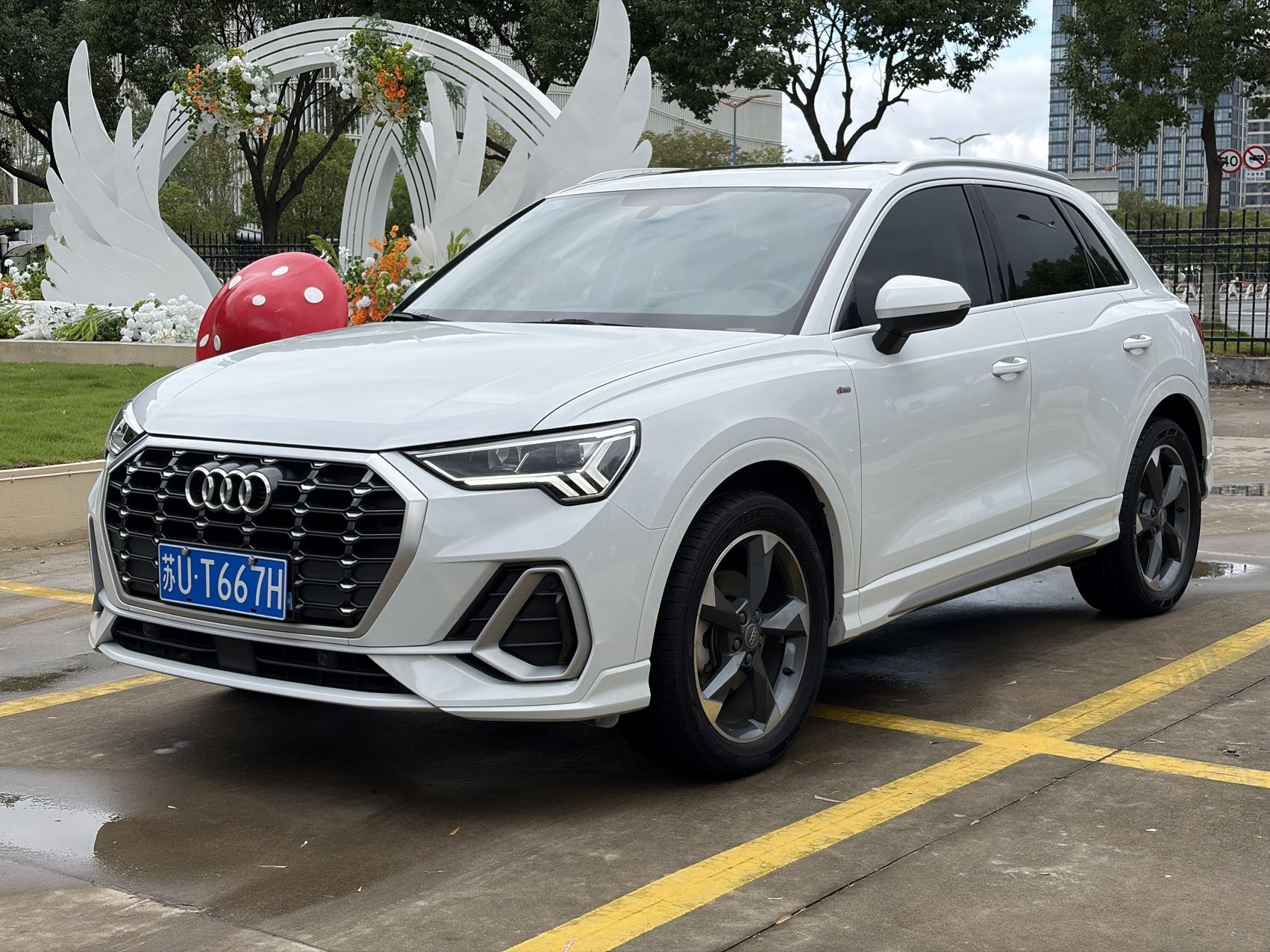 Audi Q3 2020 immagine di auto 