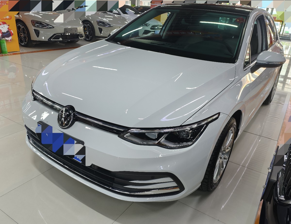 Volkswagen Golf 2021 car image 
