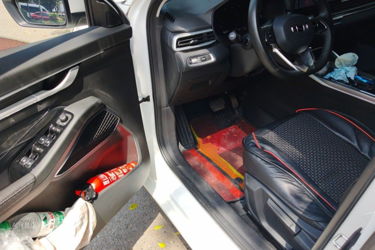 GEELY Emgrand 2023 car image #18