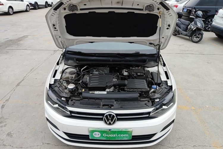 Volkswagen Polo 2022 car image #22