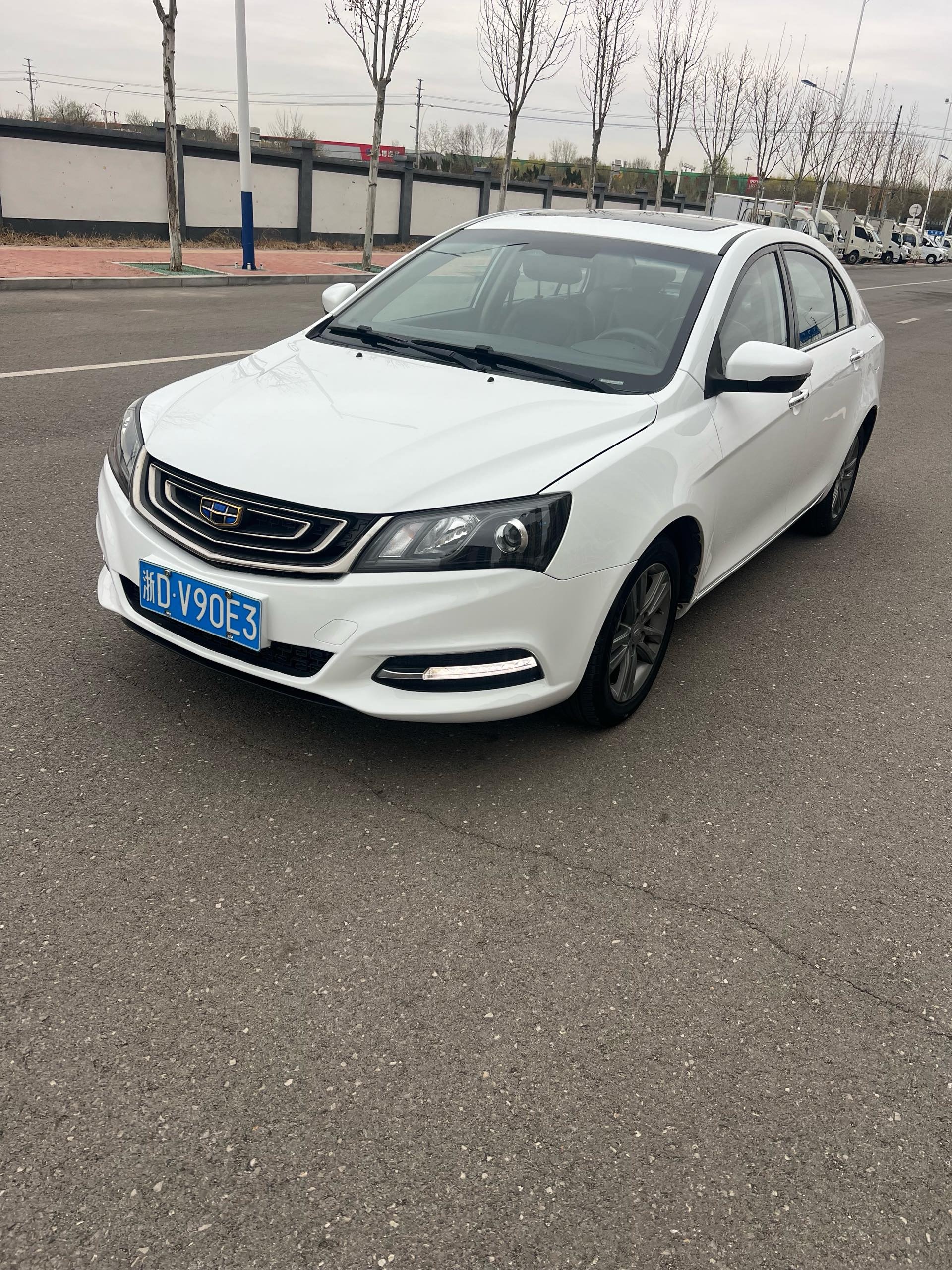 GEELY Emgrand 2017 GEELY Emgrand 2017 car image