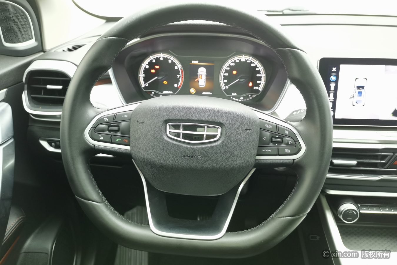 GEELY Coolray 2021 صورة سيارة #11