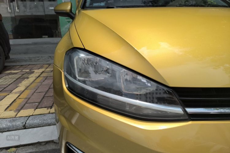 Volkswagen Golf 2018 car image #8
