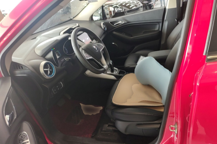 BYD Yuan New Energy 2019 #15 BYD Yuan New Energy 2019 car image #15