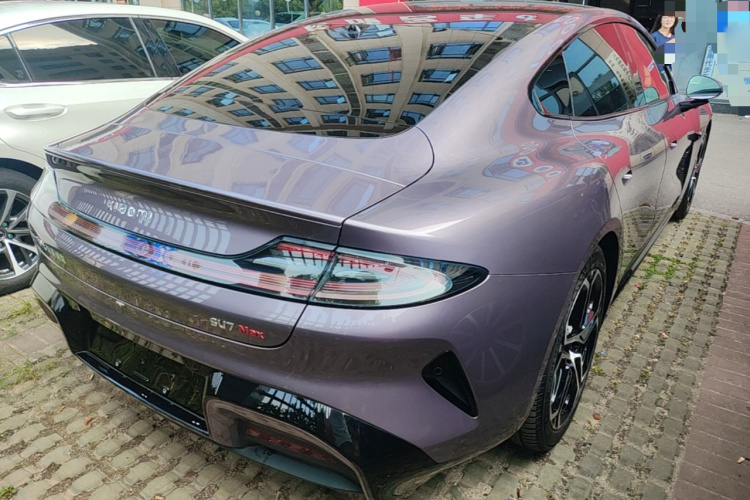 MI SU7 2024 car image #7