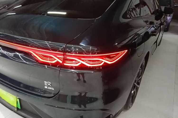BYD Han 2022 car image #8