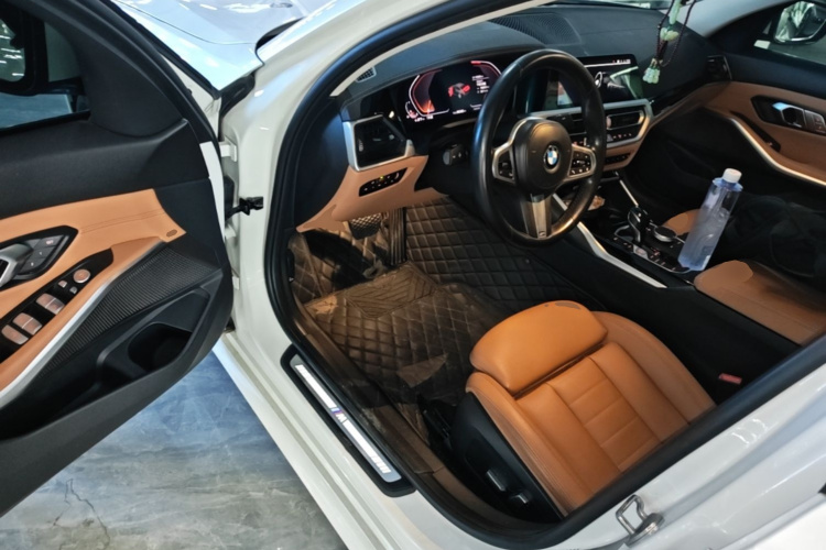 BMW 3 Series 2020 #16 BMW 3 Series 2020 immagine di auto #16