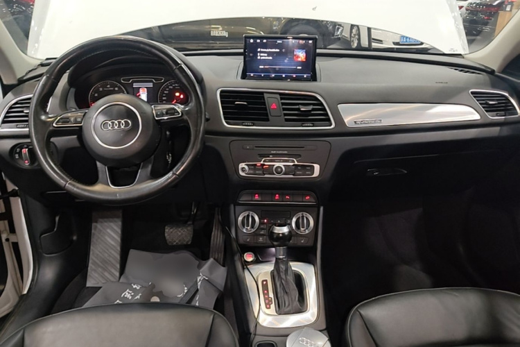 Audi Q3 2016 #10 Audi Q3 2016 immagine di auto #10