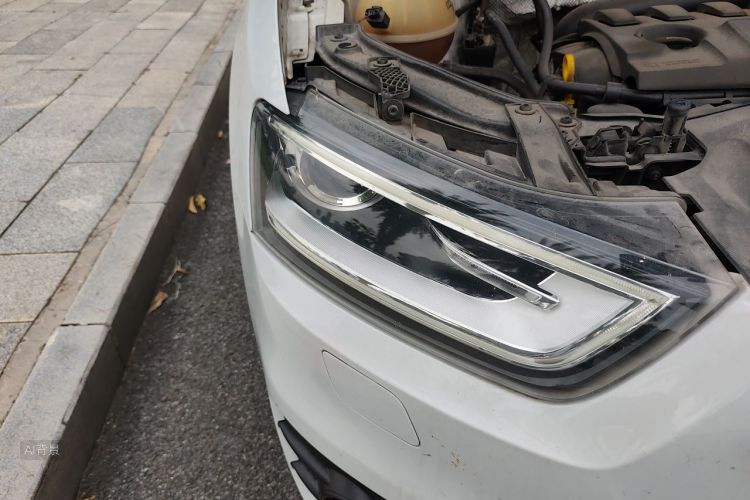 Audi Q3 2016 #8 Audi Q3 2016 car image #8
