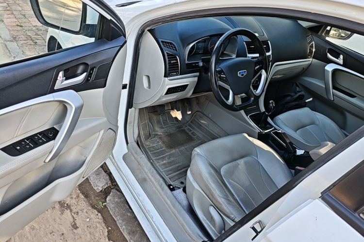 GEELY Emgrand 2016 #16 GEELY Emgrand 2016 image de voiture #16