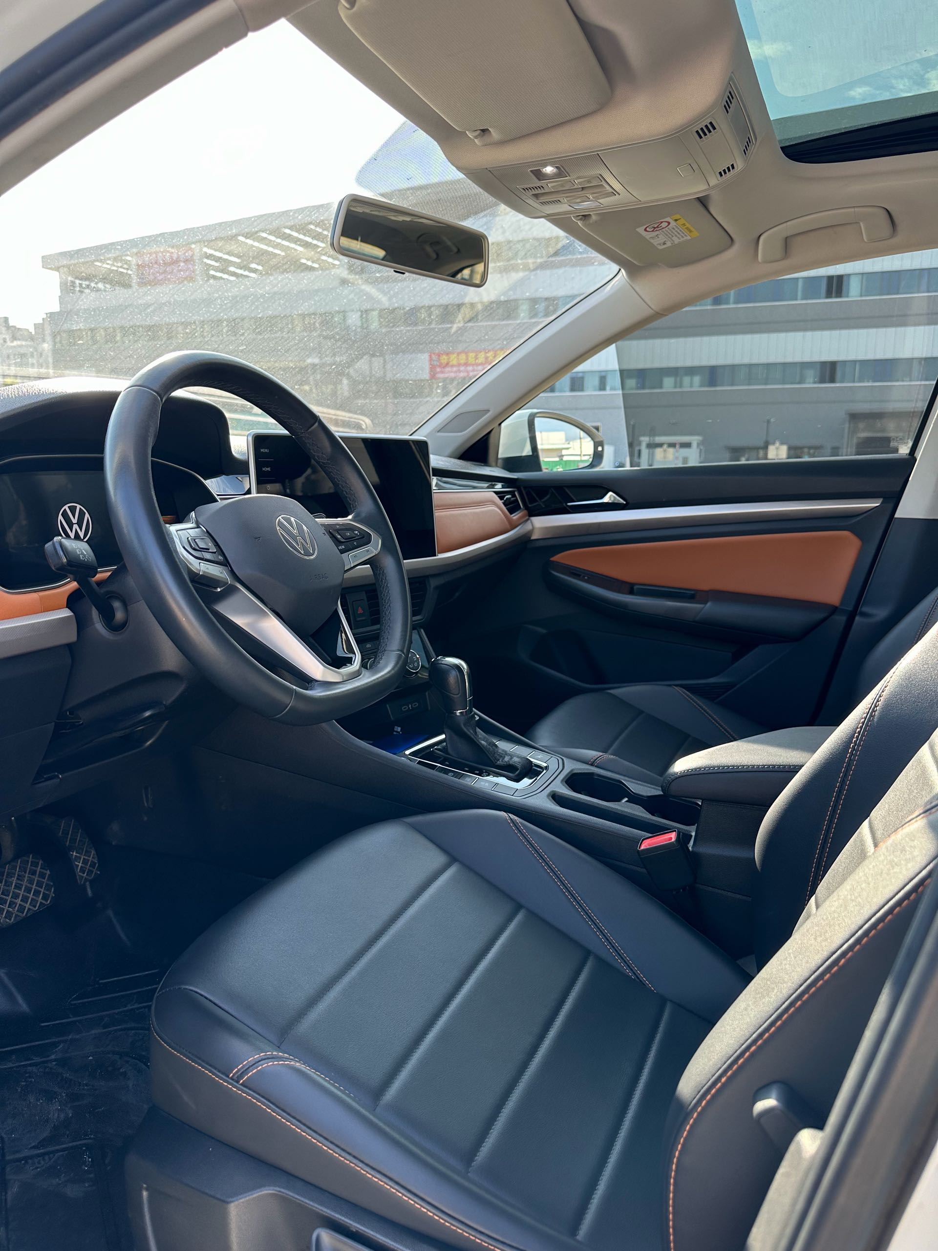 2023 car image #8