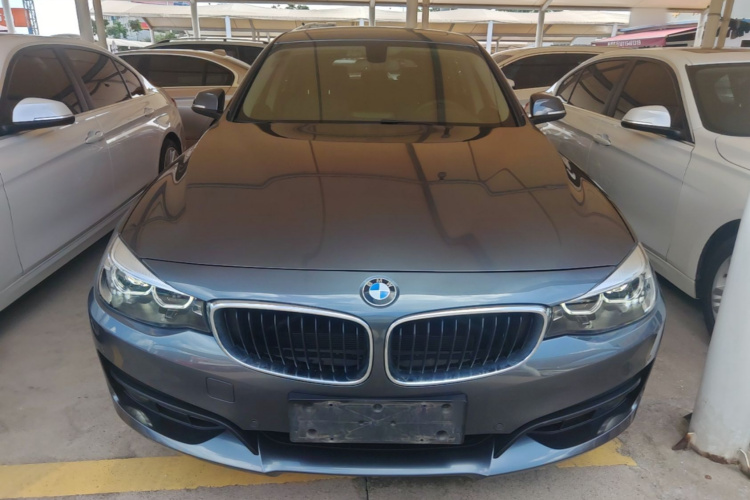 BMW 3 Series GT 2018 #3 BMW 3 Series GT 2018 car image #3