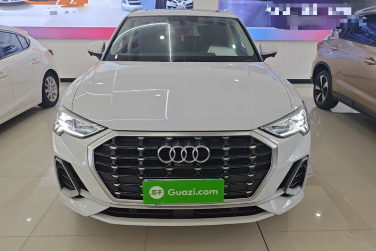 Audi Q3 2019 #3 Audi Q3 2019 car image #3