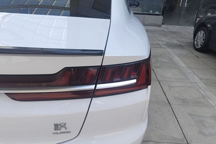 BYD Han 2021 car image #8