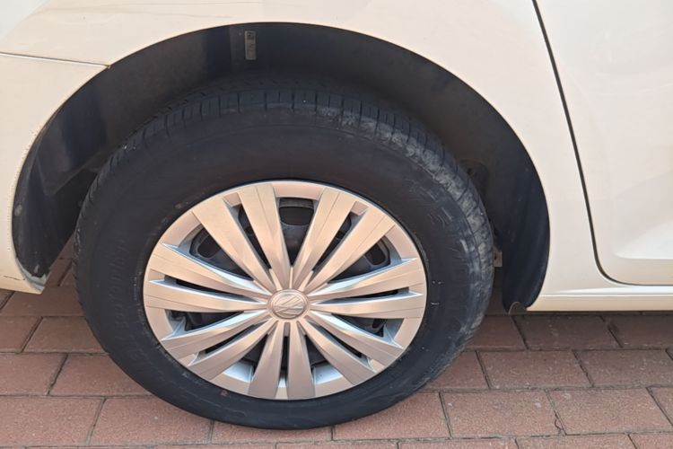 Volkswagen Santana 2022 car image #10