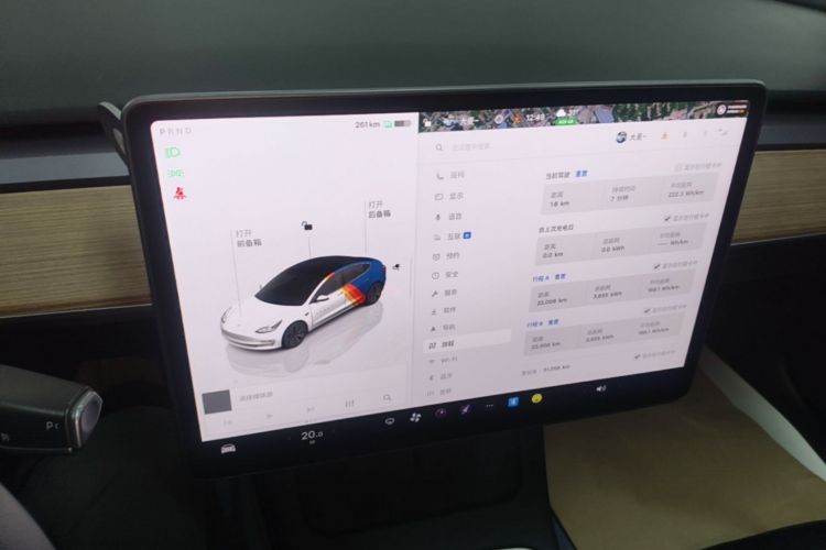 Tesla Model 3 2023 #13 Tesla Model 3 2023 car image #13