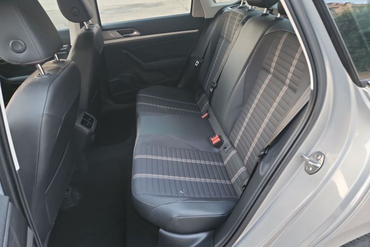Volkswagen Lavida 2019 imagen de coche #10