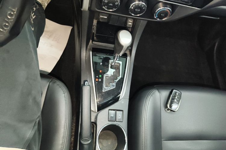 Toyota Corolla 2019 #14 Toyota Corolla 2019 car image #14