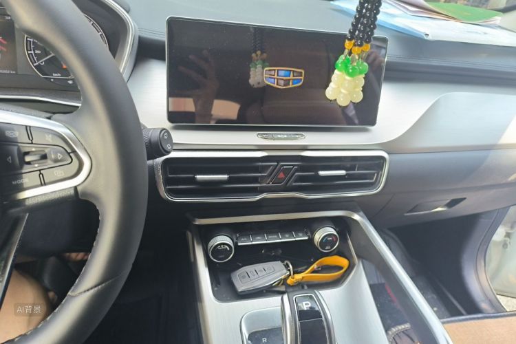GEELY Coolray 2019 #15 GEELY Coolray 2019 car image #15