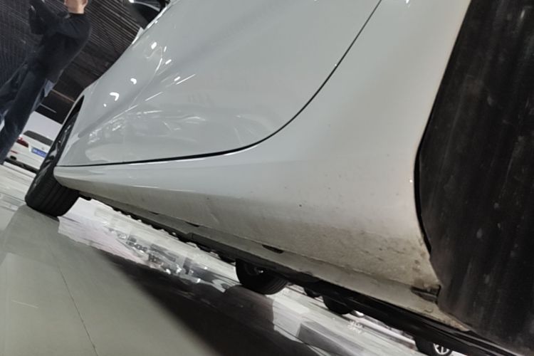 GEELY Emgrand 2025 car image #27