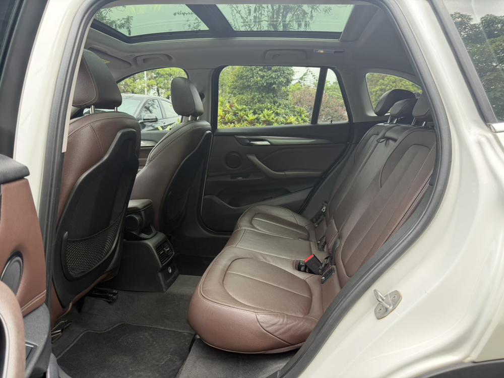BMW X1 2018 #12 BMW X1 2018 car image #12