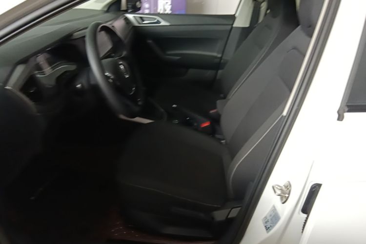 Volkswagen Polo 2019 #15 Volkswagen Polo 2019 car image #15