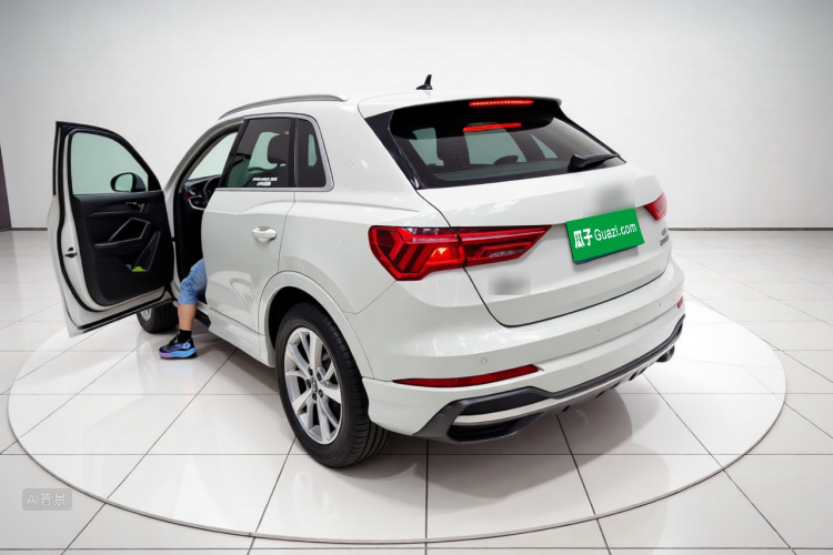 Audi Q3 2020 #5 Audi Q3 2020 car image #5