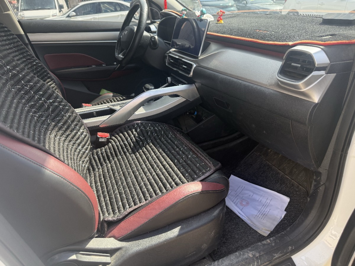 GEELY Coolray 2021 car image #6