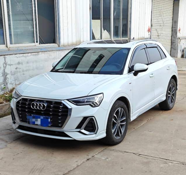 Audi Q3 2022 Audi Q3 2022 car image