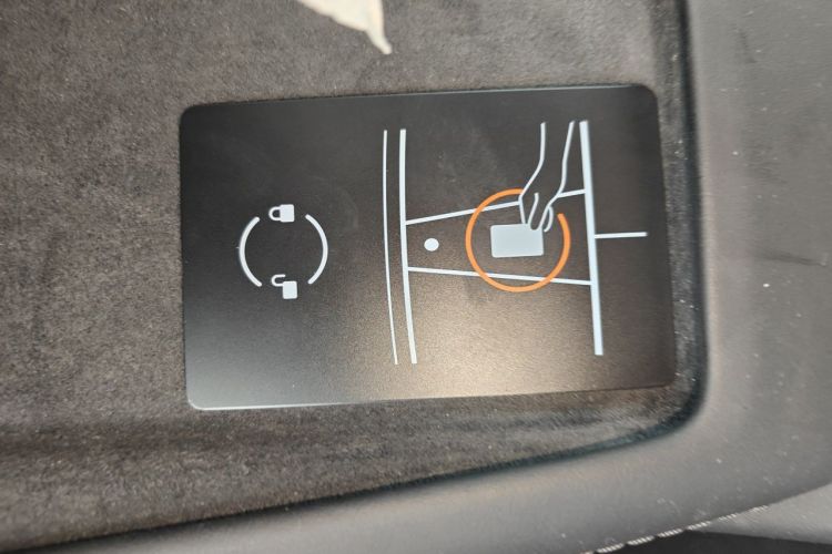 Tesla Model 3 2023 #11 Tesla Model 3 2023 immagine di auto #11