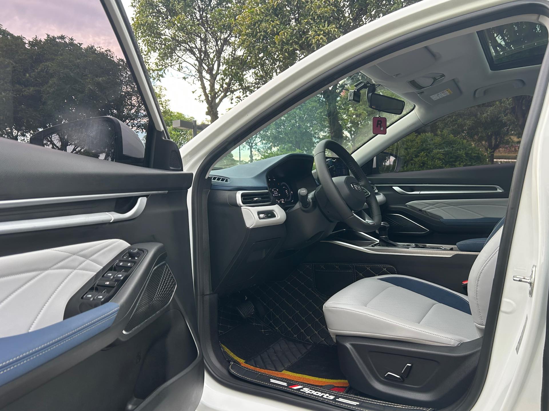 GEELY Emgrand 2023 #6 GEELY Emgrand 2023 image de voiture #6