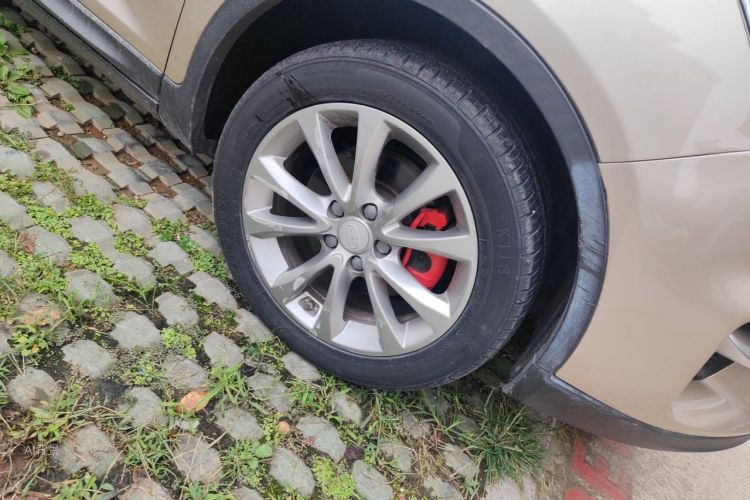 GEELY Emgrand GS 2017 car image #9
