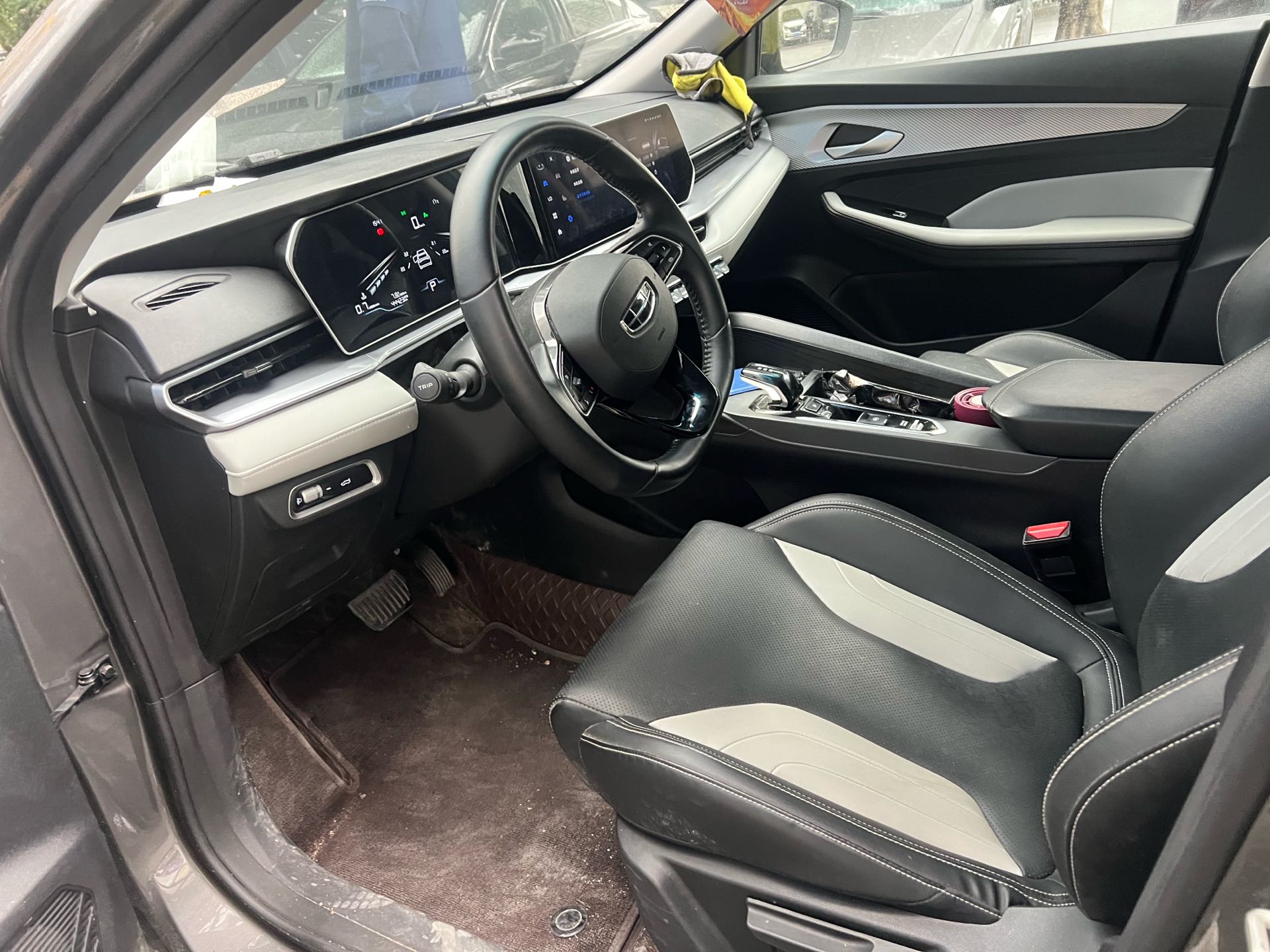 GEELY Binray 2024 #4 GEELY Binray 2024 car image #4