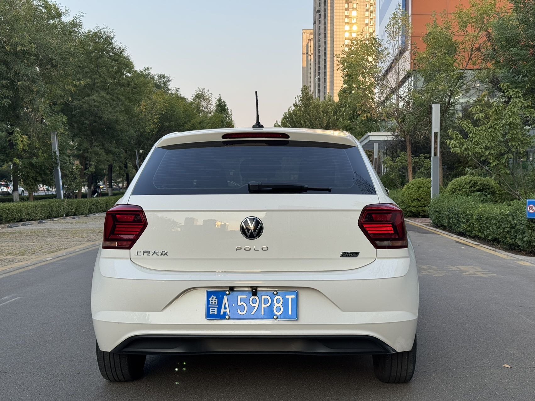 Volkswagen Polo 2022 car image #7