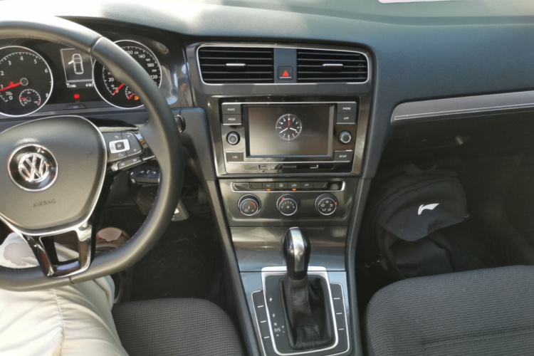 Volkswagen Golf 2018 #10 Volkswagen Golf 2018 car image #10