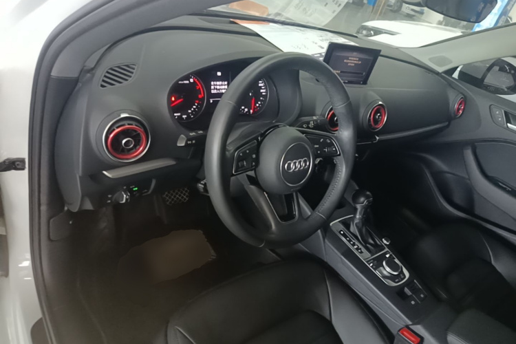 Audi A3 2020 car image #10