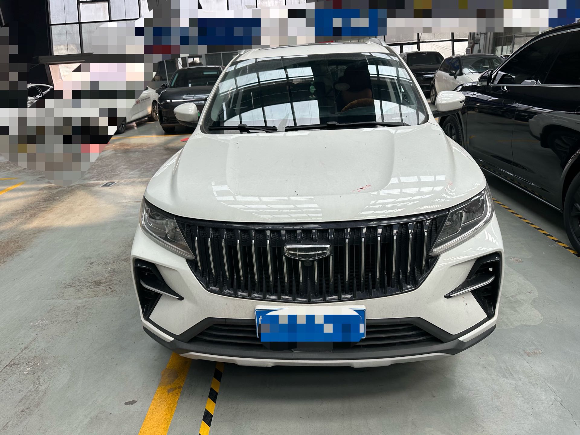 GEELY Vision X6 2023 car image #2
