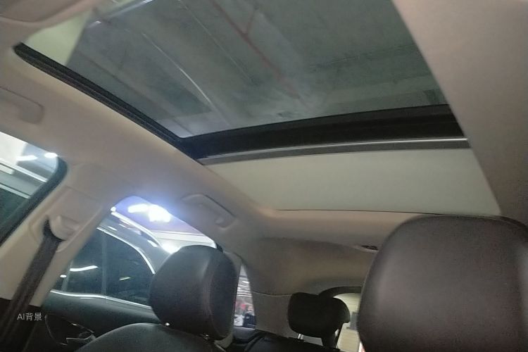 Audi Q3 2019 car image #20