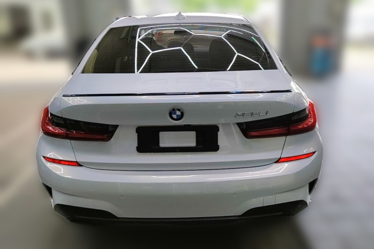 BMW 3 Series 2021 #4 BMW 3 Series 2021 car image #4